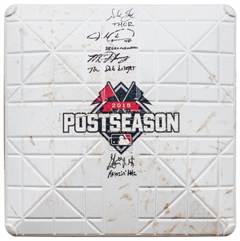 2015 NLDS New York Mets Game Used Base Used on 10/13/2015 With 4 Signatures: Harvey, deGrom, Syndergaard & Matz (MLB Authenticated & Beckett)
